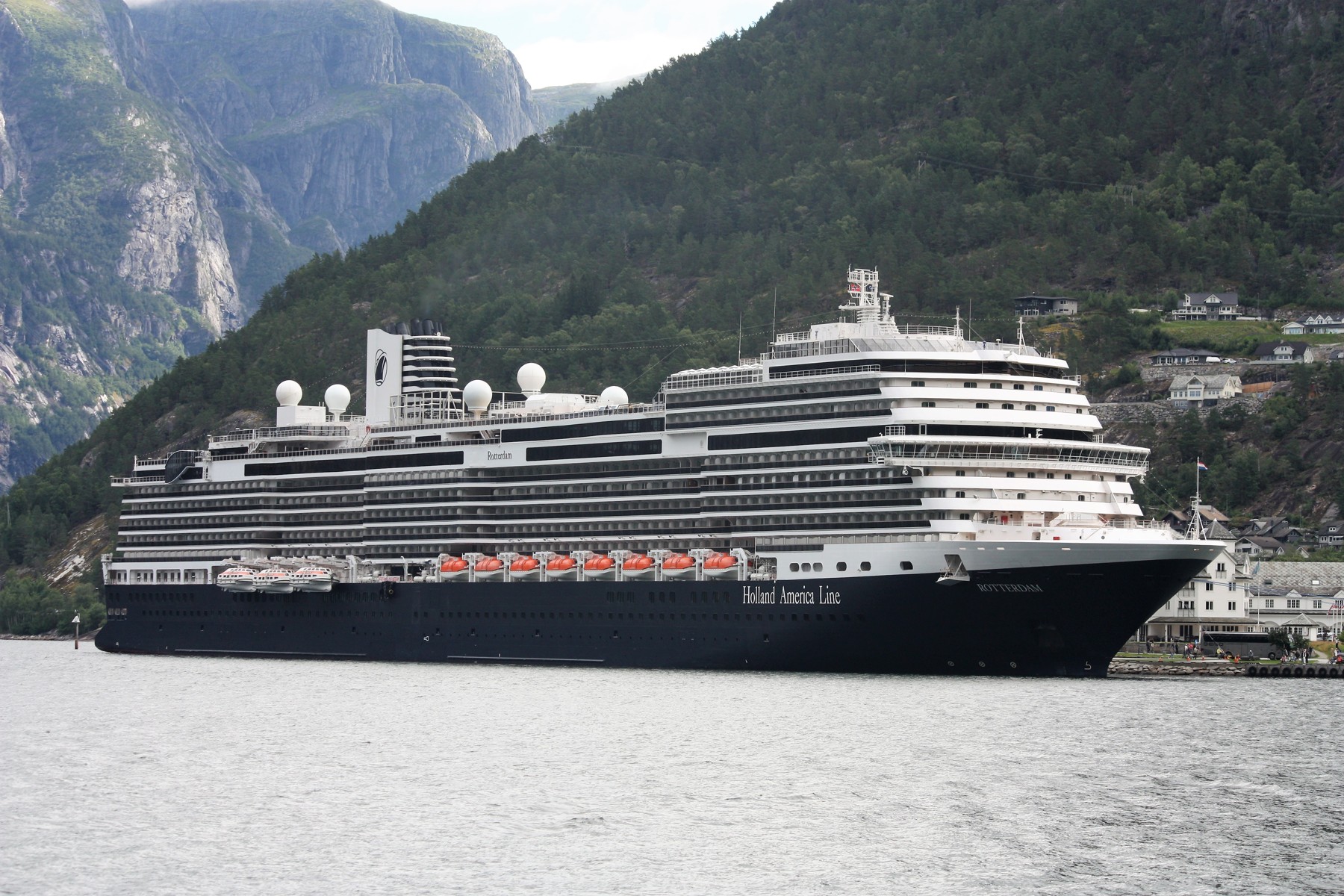 MS Rotterdam (2021)